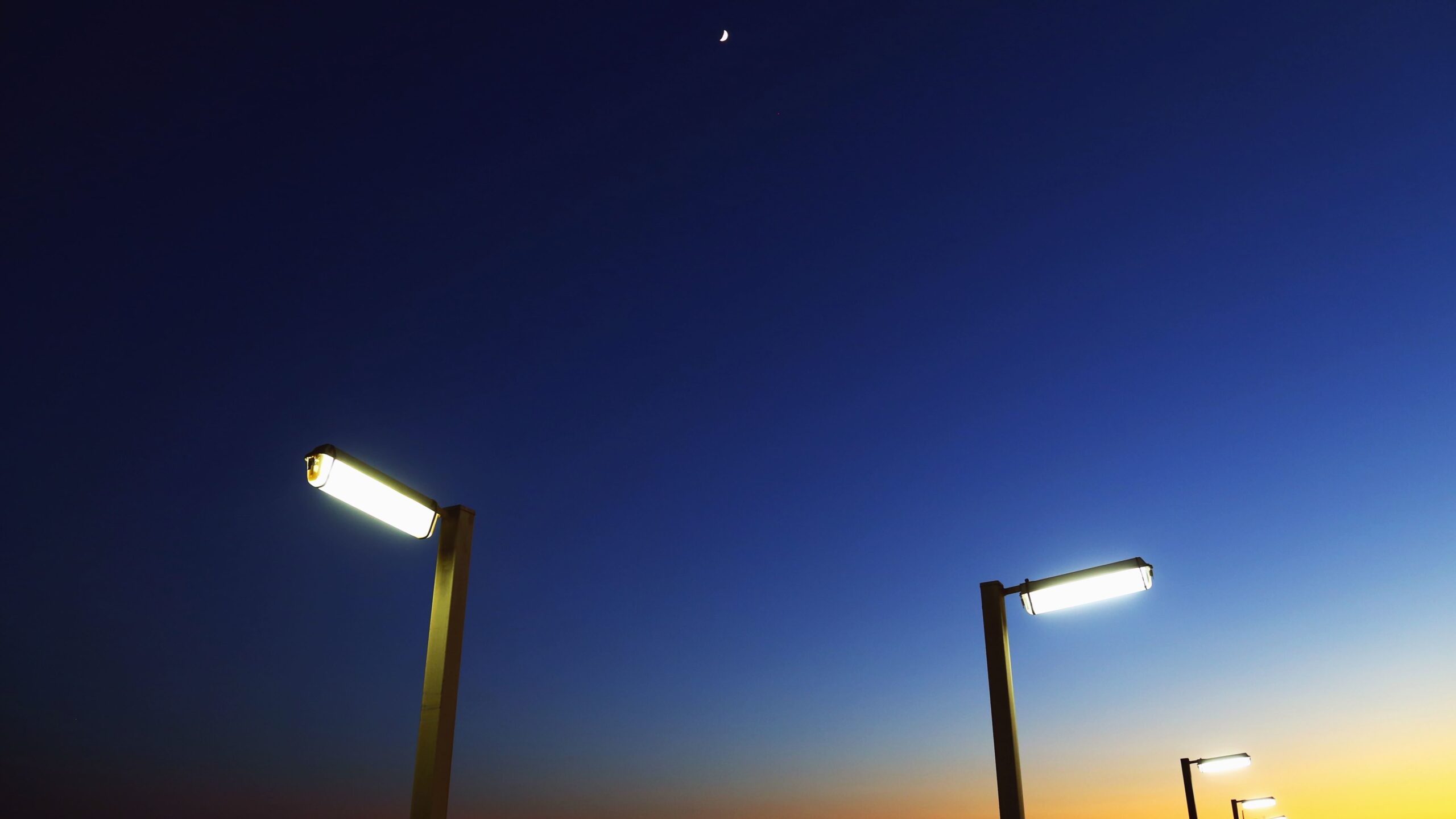 Lampadaire LED Migennes nuit